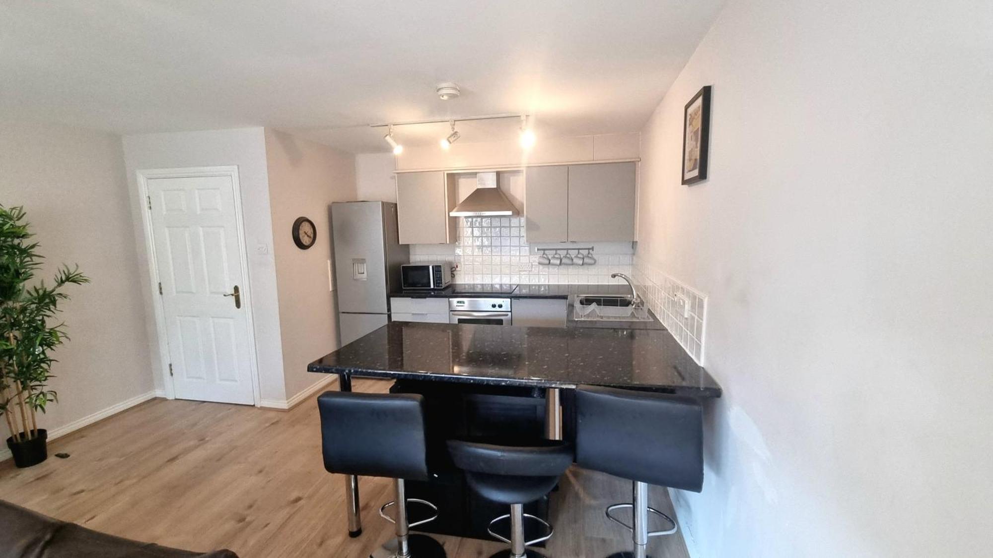 Appartamento Cosy 2Br Modern Apt With Free Parking Liverpool Esterno foto